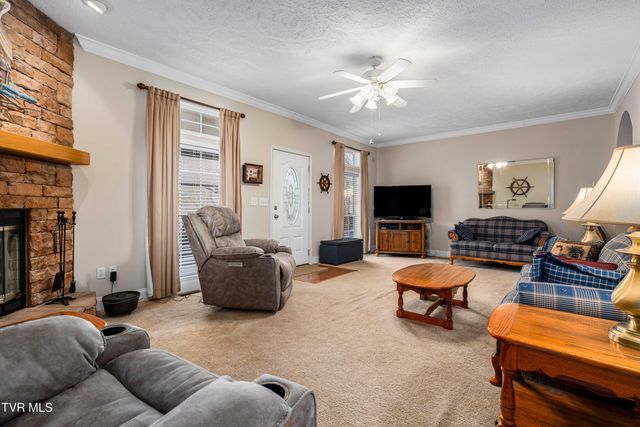 555 Butcher Valley Road, Rogersville, TN 37857