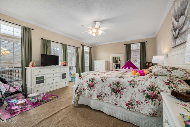 555 Butcher Valley Road, Rogersville, TN 37857