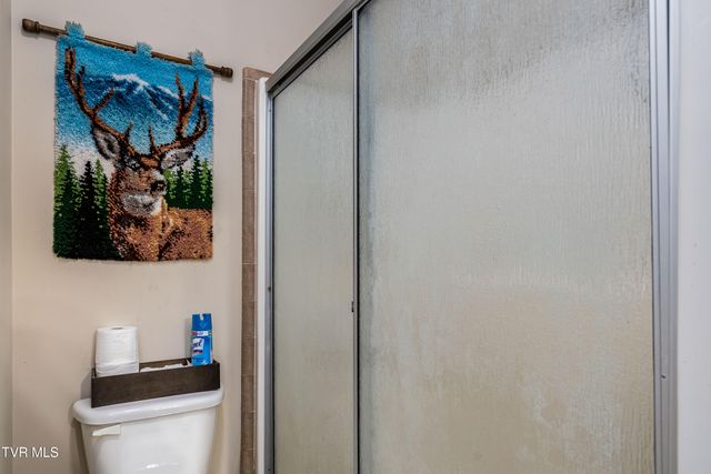 555 Butcher Valley Road, Rogersville, TN 37857