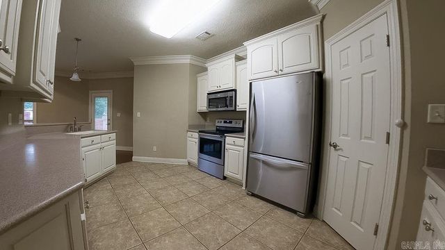 7 Talladega Drive, Cabot, AR 72023
