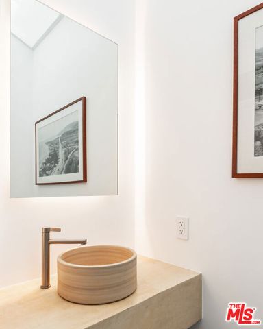 22822 Pacific Coast Highway, Malibu, CA 90265