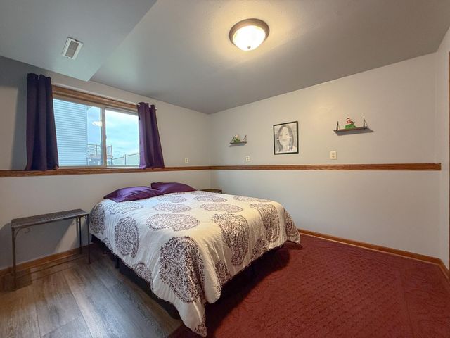 314 Keystone Drive NE, Pine Island, MN 55963