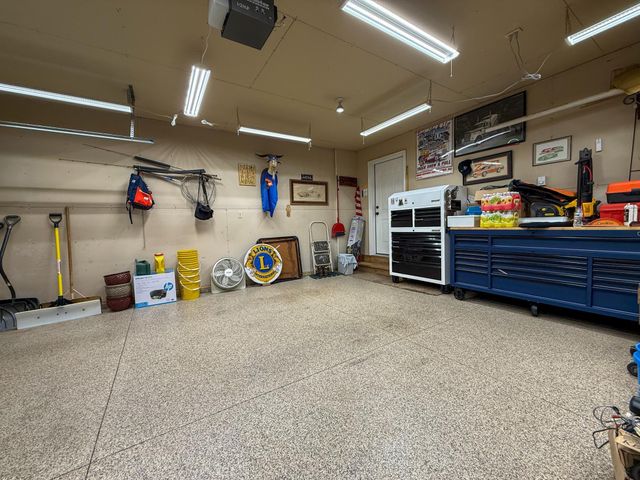 314 Keystone Drive NE, Pine Island, MN 55963