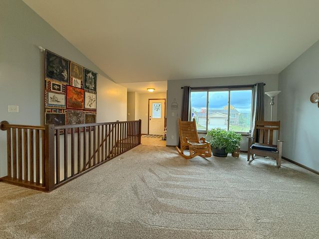 314 Keystone Drive NE, Pine Island, MN 55963