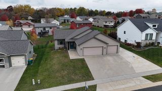 314 Keystone Drive NE, Pine Island, MN 55963