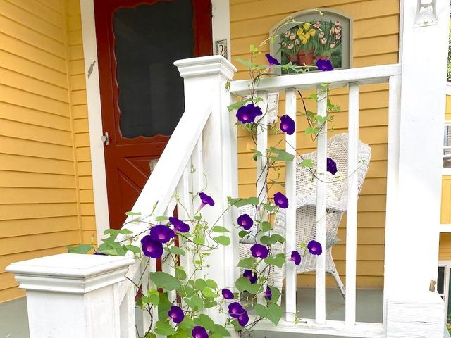 27 Pine Street, Peterborough, NH 03458
