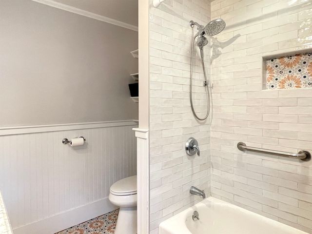 27 Pine Street, Peterborough, NH 03458