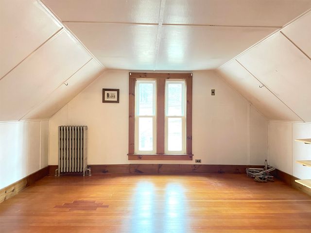 27 Pine Street, Peterborough, NH 03458