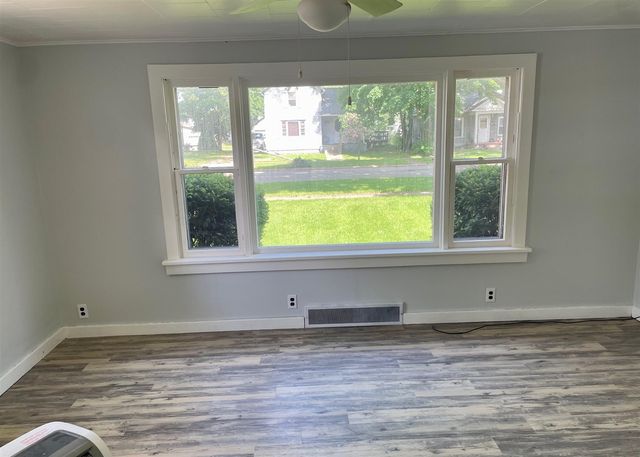 612 N Prospect Street, Sturgis, MI 49091