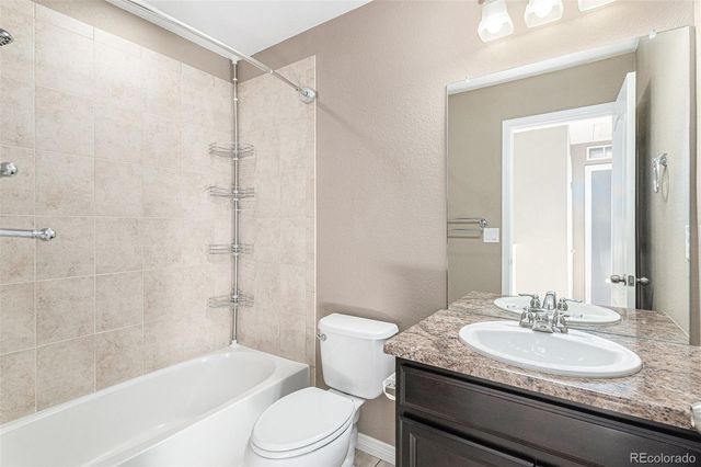 25795 E 1st Avenue, Aurora, CO 80018