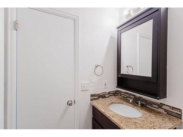 8755 W 95th Ave, Broomfield, CO 80021