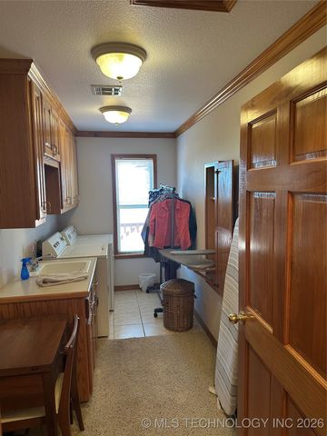 452963 E 953 Road, Vian, OK 74962