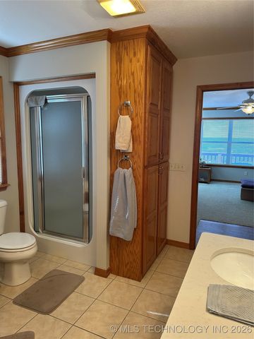 452963 E 953 Road, Vian, OK 74962