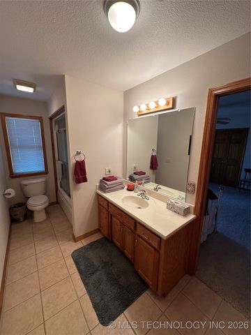 452963 E 953 Road, Vian, OK 74962