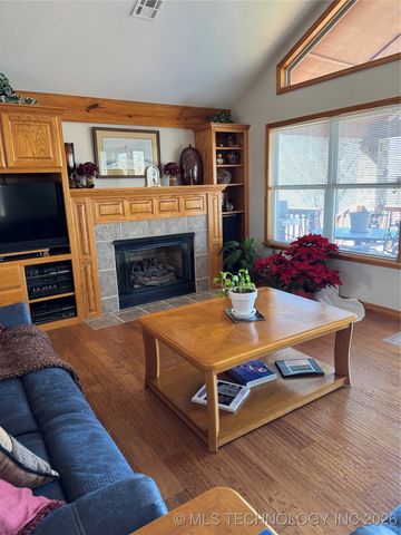 452963 E 953 Road, Vian, OK 74962