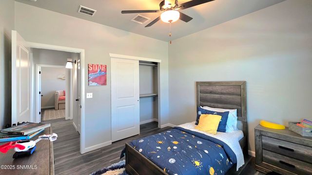 6580 Blackbird Road, Las Cruces, NM 88012