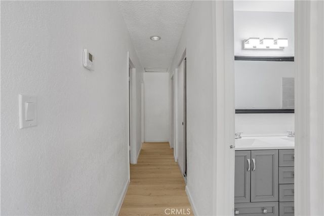 30001 Caddy Ln, Tehachapi, CA 93561