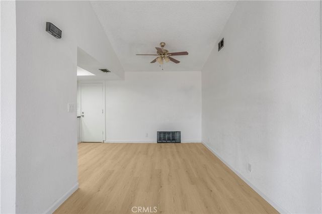 30001 Caddy Ln, Tehachapi, CA 93561