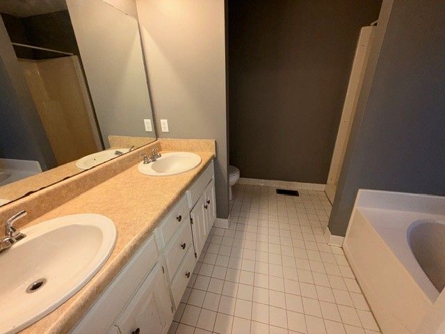 103 Blackfoot Ct, White House, TN 37188