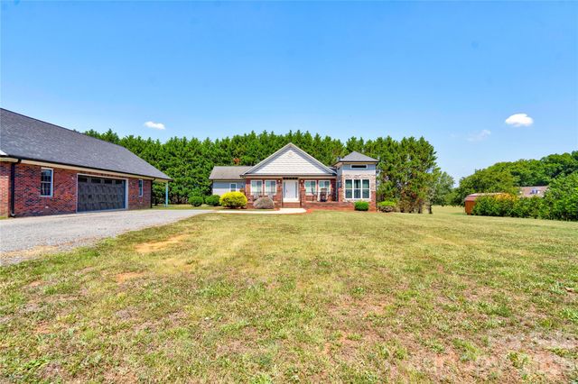 101 Northeastern Drive, Shelby, NC 28152