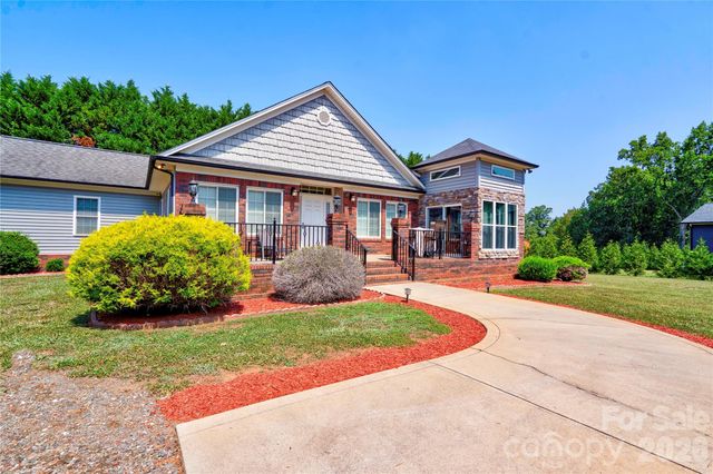 101 Northeastern Drive, Shelby, NC 28152