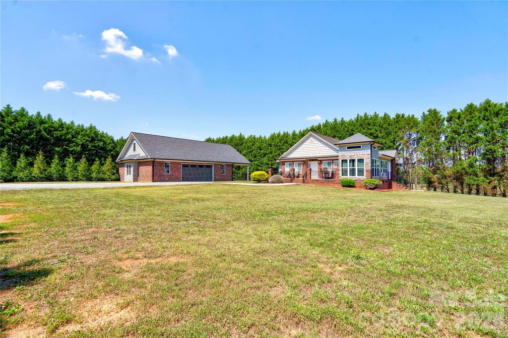 101 Northeastern Drive, Shelby, NC 28152
