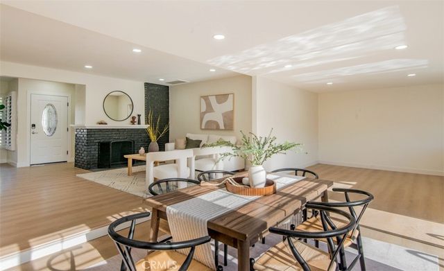 6313 Melvin Ave, Tarzana, CA 91335