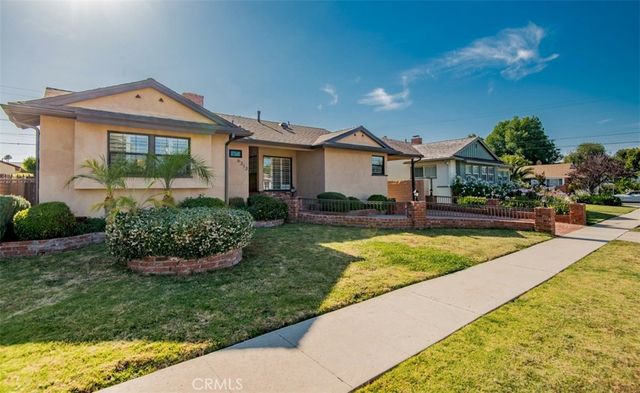 6313 Melvin Ave, Tarzana, CA 91335