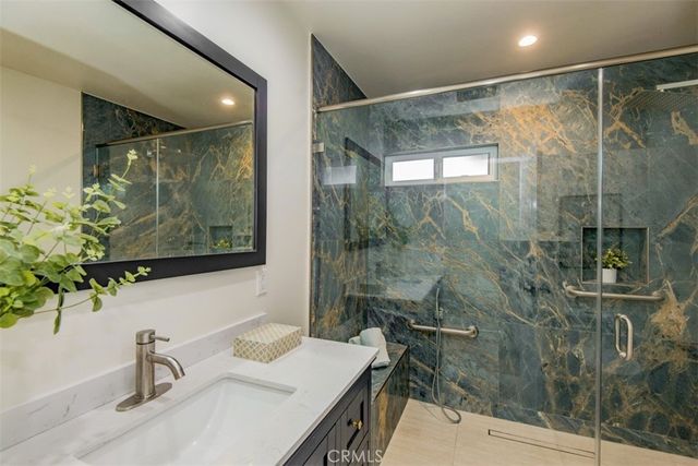 6313 Melvin Ave, Tarzana, CA 91335