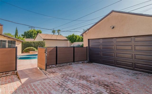 6313 Melvin Ave, Tarzana, CA 91335