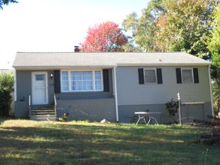 821 Hillwood AVe, Spartanburg, SC 29303