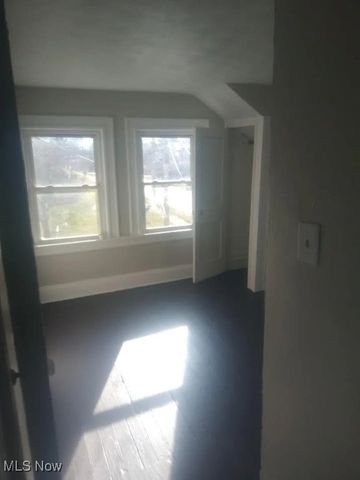 547 Van Everett Avenue, Akron, OH 44306