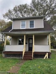 547 Van Everett Avenue, Akron, OH 44306