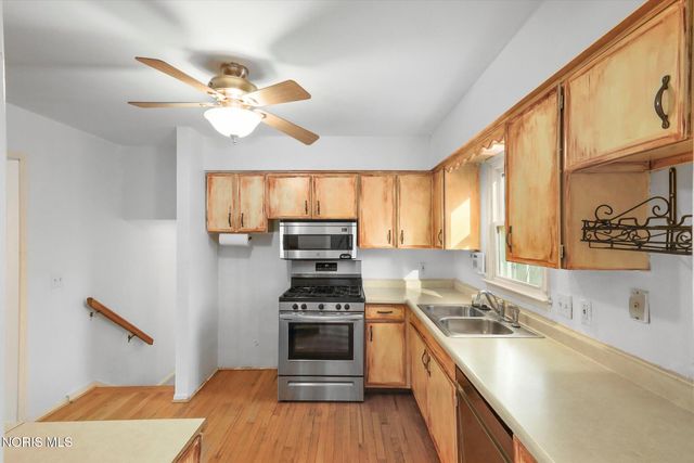 1932 Cherrylawn Drive, Toledo, OH 43614