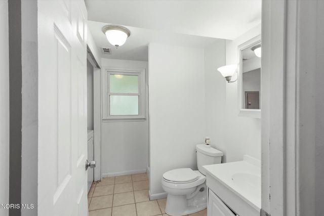 1932 Cherrylawn Drive, Toledo, OH 43614