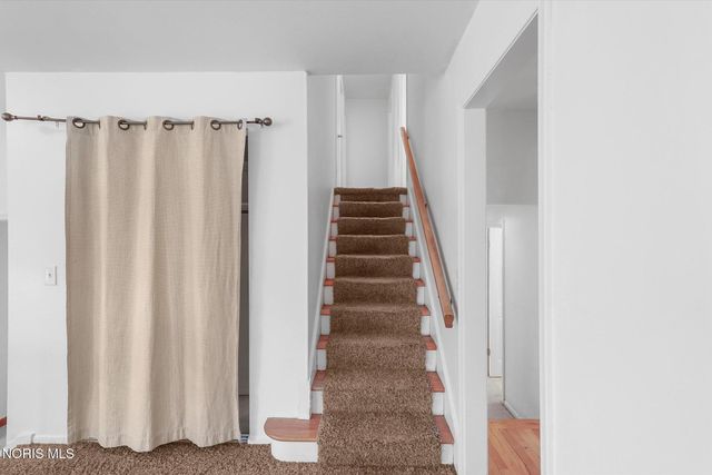 1932 Cherrylawn Drive, Toledo, OH 43614