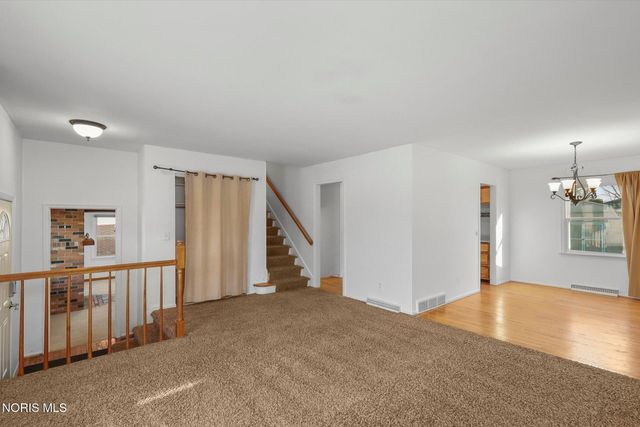 1932 Cherrylawn Drive, Toledo, OH 43614