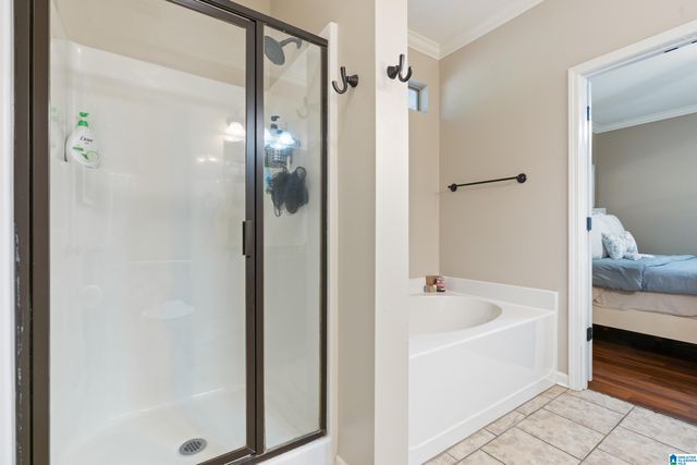 7705 TIMBER LEAF LANE, Bessemer, AL 35022