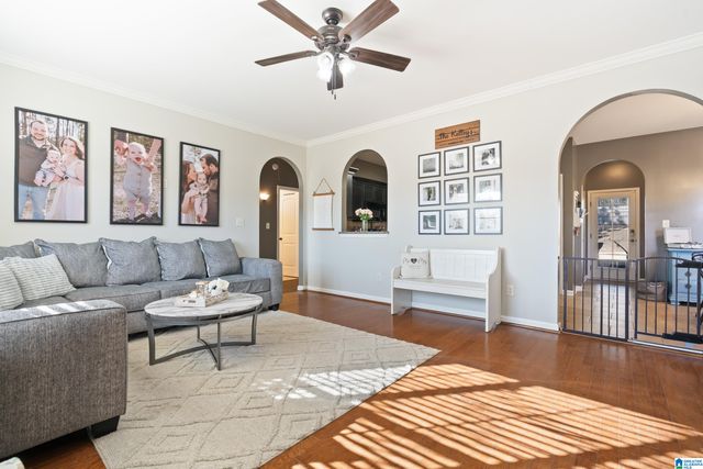 7705 TIMBER LEAF LANE, Bessemer, AL 35022