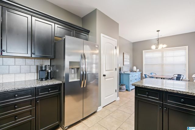 7705 TIMBER LEAF LANE, Bessemer, AL 35022