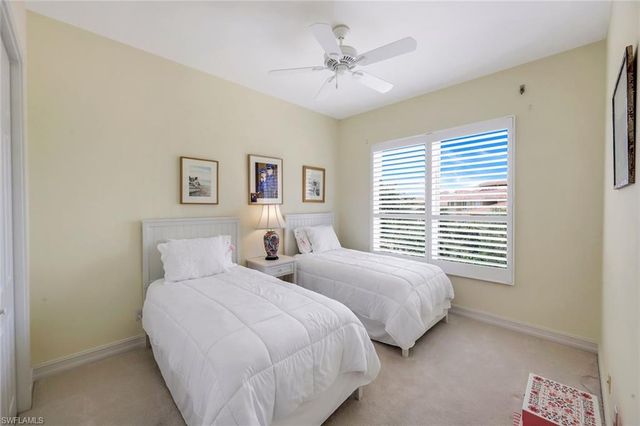 1895 Les Chateaux BLVD 302, Naples, FL 34109