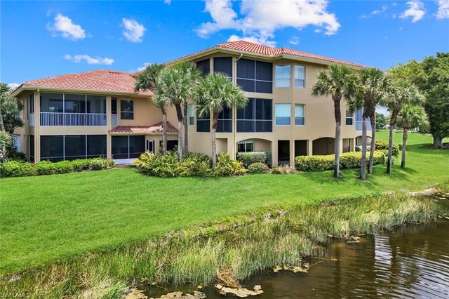 1895 Les Chateaux BLVD 302, Naples, FL 34109