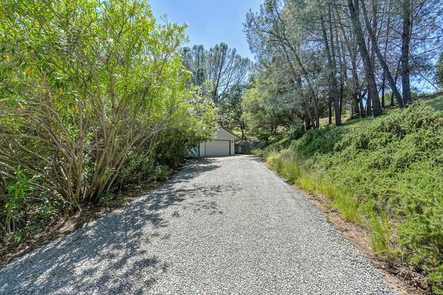 2828 Westville Trl, Cool, CA 95614