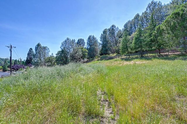 2828 Westville Trl, Cool, CA 95614