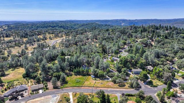 2828 Westville Trl, Cool, CA 95614