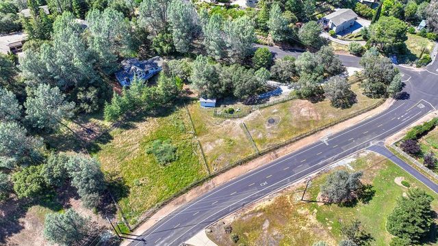2828 Westville Trl, Cool, CA 95614