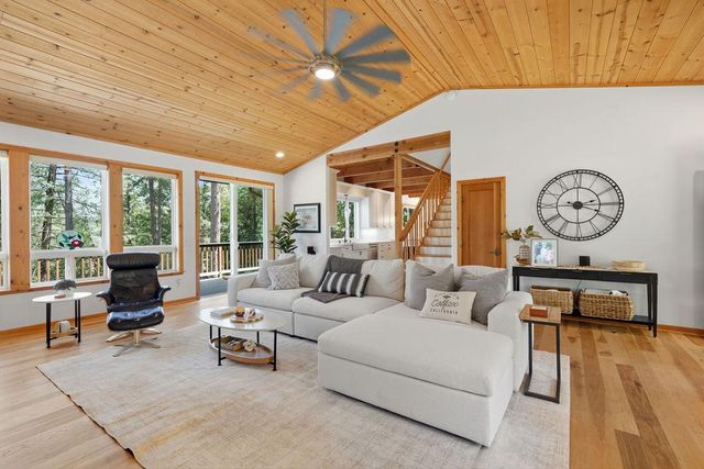 1927 Hidden Ridge Way, Colfax, CA 95713