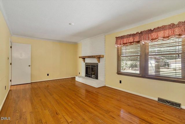 1621 Stonehurst Road, Raleigh, NC 27607