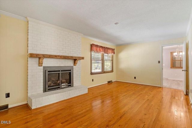 1621 Stonehurst Road, Raleigh, NC 27607