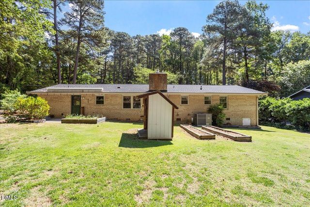 1621 Stonehurst Road, Raleigh, NC 27607